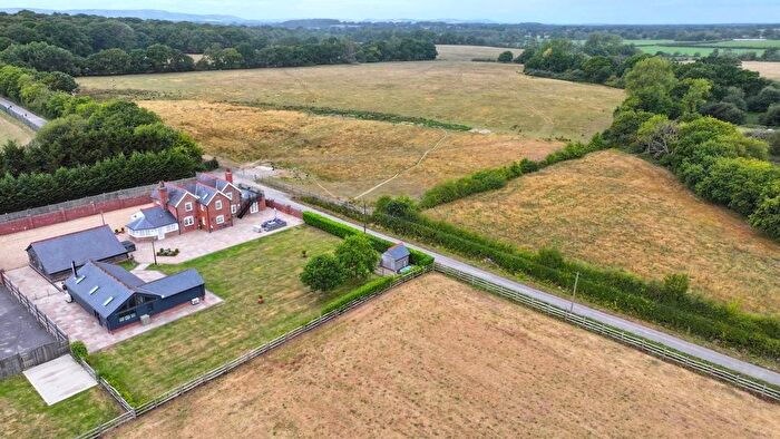 5 Bedroom Detached House For Sale In Hempstead Lane, Hailsham, East Sussex, BN27