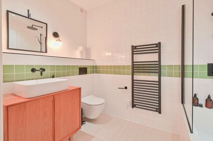 Studio To Rent In Macroom Road, Maida Hill, London, W9