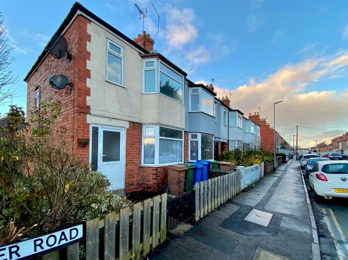 3 Bedroom End Of Terrace House To Rent In Beaver Road, Beverley, East Yorkshire, HU17