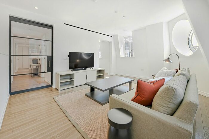 3 Bedroom Flat To Rent In Morley House, Little Portland Street, W1W