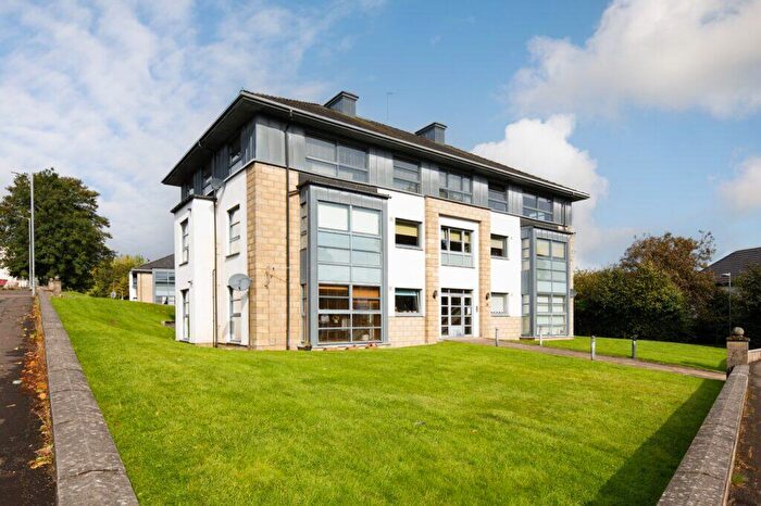 2 Bedroom Apartment For Sale In Tinto Road, Newlands, G43