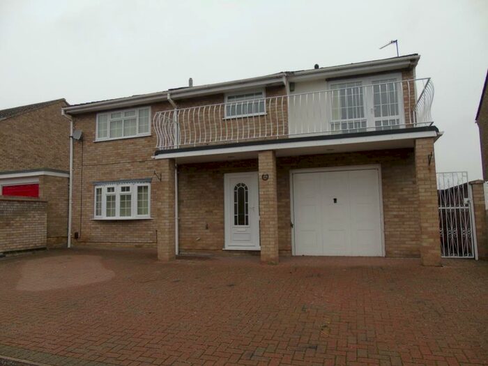 4 Bedroom Detached House To Rent In Newmarket, Suffolk, CB8