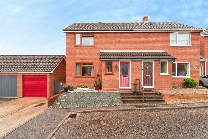 2 Bedroom Semi Detached House For Sale In Charles Close, Cromer, NR27