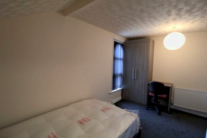 5 Bedroom House To Rent In Havelock Street Preston, PR1