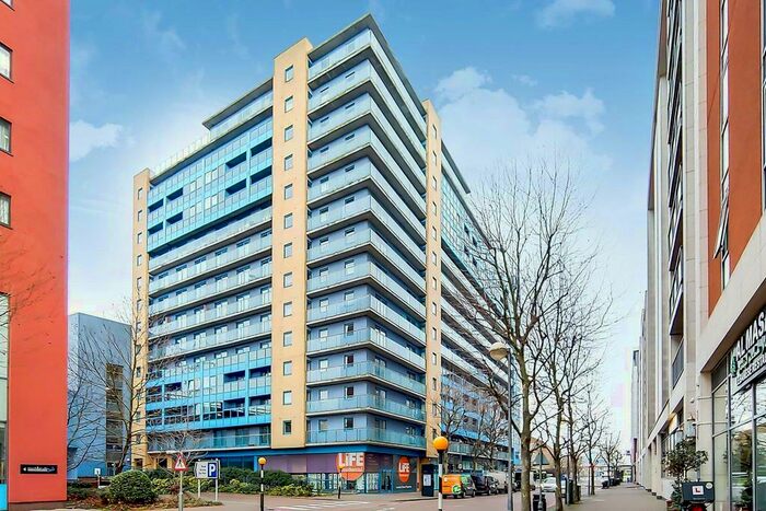 2 Bedroom Flat To Rent In Westgate Apartments, Western Gateway, Royal Victoria Docks, ExCel, London, E16