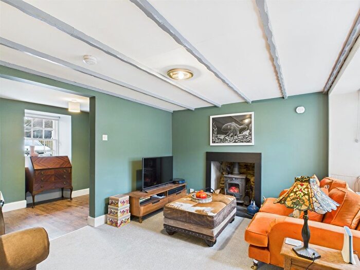 2 Bedroom Flat For Sale In Grey Row, Ruthvenfield, PH1