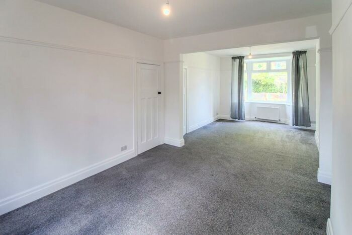 3 Bedroom Semi-Detached House To Rent In Bury Old Road, Heap, Bury, BL9