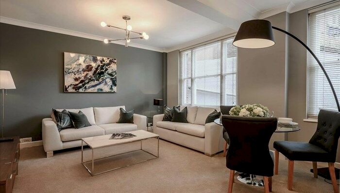 1 Bedroom Flat To Rent In Hill Street, London, W1J