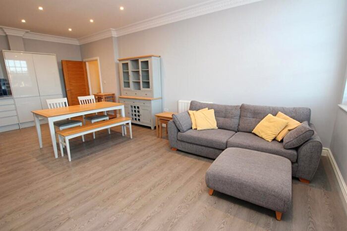 2 Bedroom Apartment To Rent In Juniper Court, Derby Road, NG7