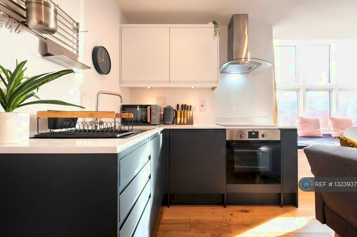 1 Bedroom Flat To Rent In Kings House, Southampton, SO15