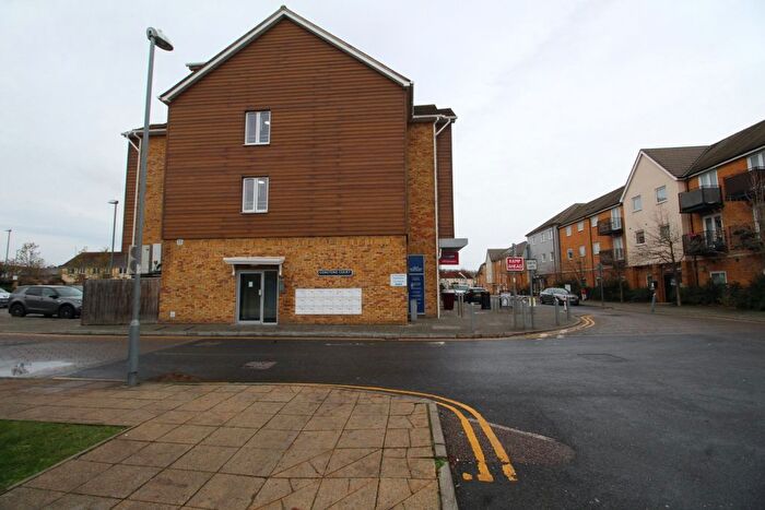 2 Bedroom Flat To Rent In Quartz Way, Sittingbourne, Kent, ME10