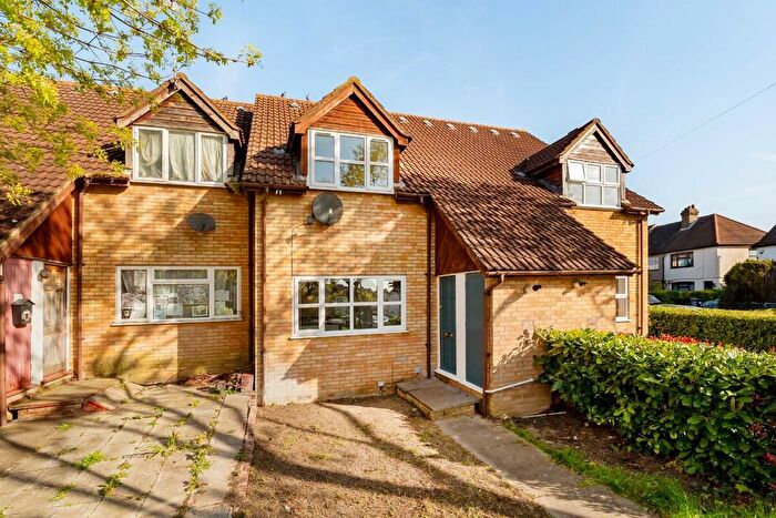 1 Bedroom Property To Rent In Brecon Green, London, NW9