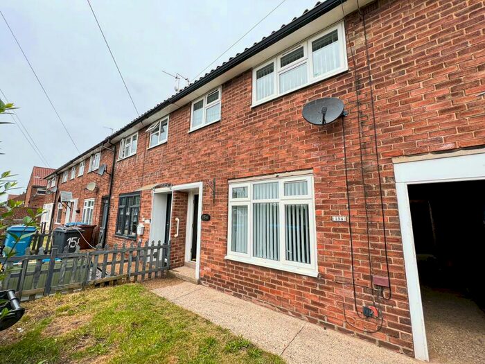 3 Bedroom Terraced House To Rent In Wansbeck Road, Hull, HU8