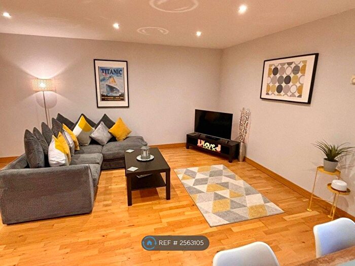 2 Bedroom Flat To Rent In Heron Place, Edinburgh, EH5