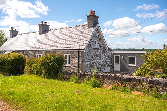 2 Bedroom Semi Detached House For Sale In Aber Road, Bangor, Gwynedd, LL57