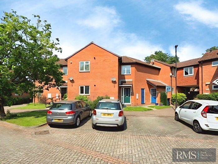 2 Bedroom Flat For Sale In Rosebery Place, Jesmond Vale, Newcastle Upon Tyne, NE2