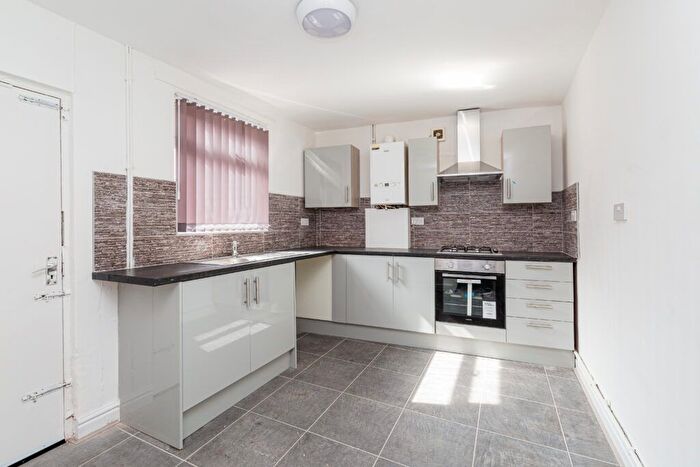 4 Bedroom Terraced House To Rent In Lisburn Lane, Liverpool, Merseyside, L13