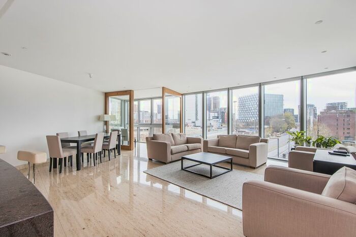 2 Bedroom Flat To Rent In St. George Wharf, London, SW8