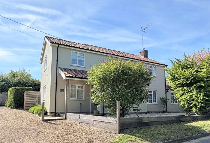 5 Bedroom House For Sale In Ipswich Road, Charsfield, IP13