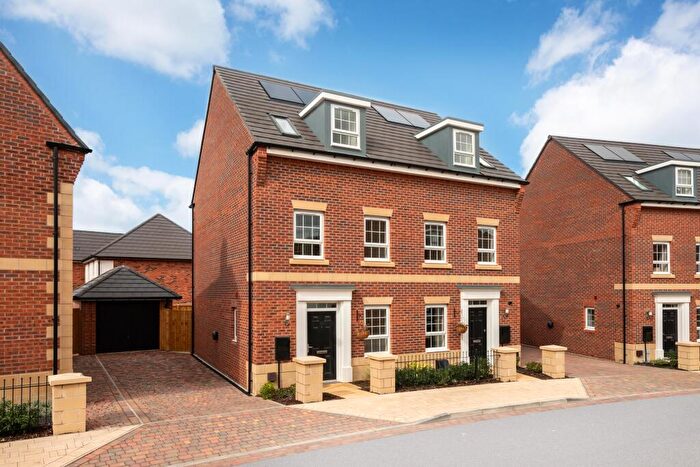 3 Bedroom Semi-Detached House For Sale In Fence Avenue, Macclesfield, Cheshire, SK10