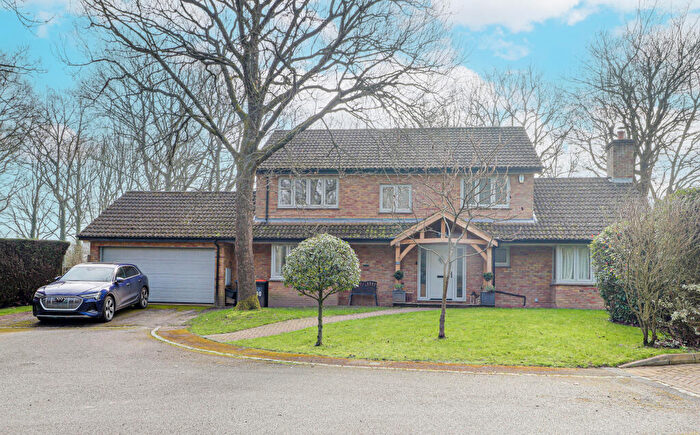 5 Bedroom Detached House For Sale In Woodland Rise, Studham, Studham, LU6