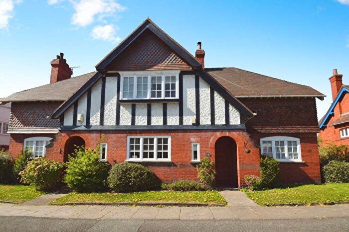 3 Bedroom House For Sale In Primrose Hill, Port Sunlight, CH62