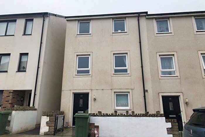 4 Bedroom Property To Rent In Nicholas Holman Road, Camborne, TR14