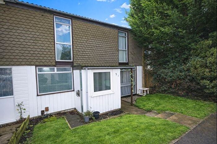 3 Bedroom Semi Detached House For Sale In Keswick Drive, Northampton, NN3