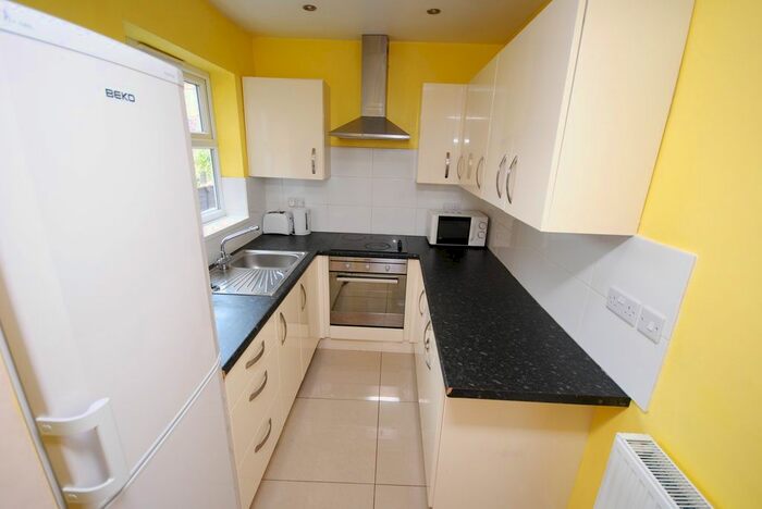 3 Bedroom Flat To Rent In Leopold Street, Loughborough LE11