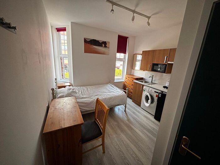 Studio To Rent In Queens Road, Coventry, CV1