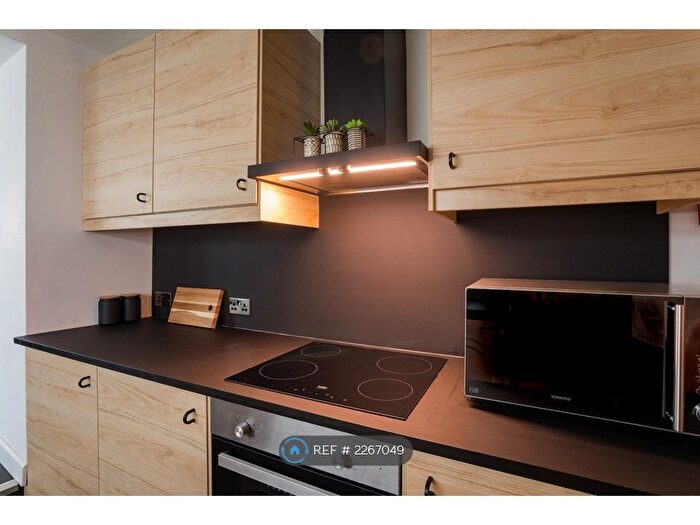 5 Bedroom Terraced House To Rent In Bayview Terrace, Swansea, SA1