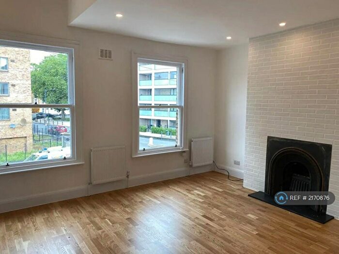 2 Bedroom Flat To Rent In Kilburn Park Road, London, NW6