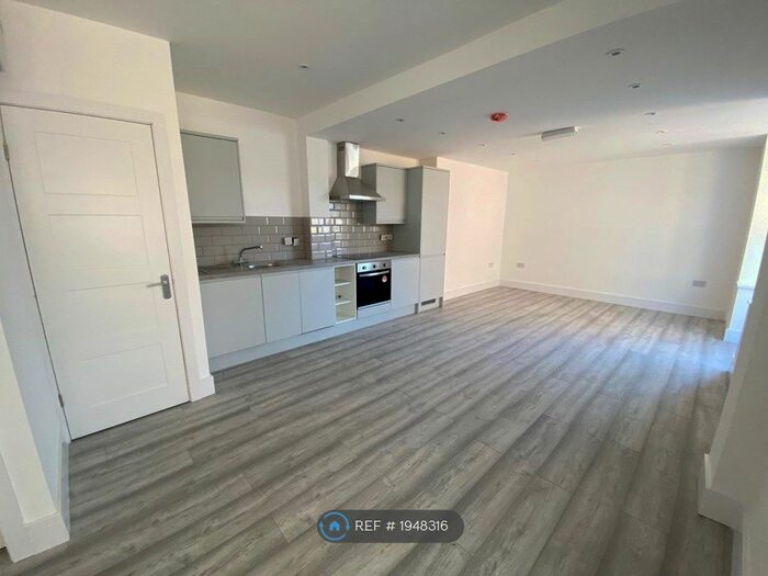 Studio To Rent In Blendon Road, Bexley, DA5