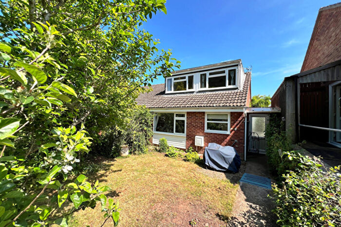 3 Bedroom Semi-Detached Bungalow For Sale In The Crofts, Newent, GL18