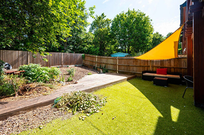 4 Bedroom End Of Terrace House For Sale In Princess Mary Close, Queen Elizabeth Park, Guildford, GU2