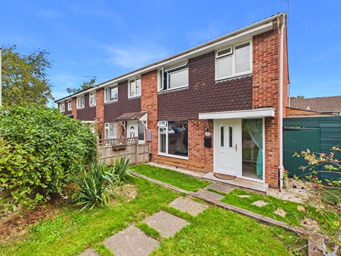 3 Bedroom Terraced House For Sale In Ullswater Road, Cheltenham, GL51