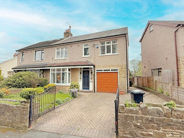 4 Bedroom Semi Detached House For Sale In Willowfield Crescent, Bradford, BD2