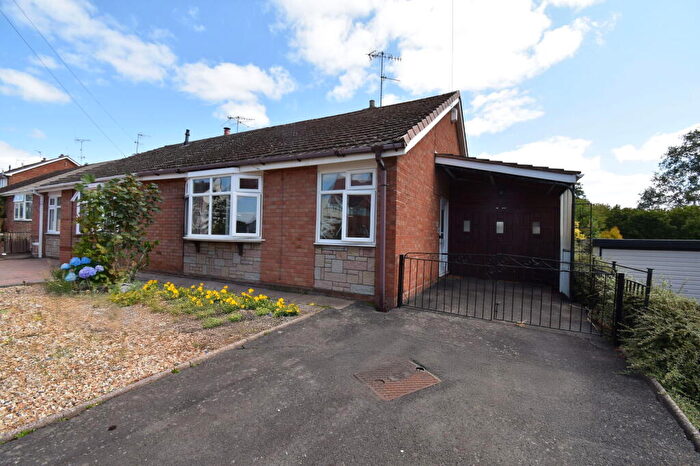 2 Bedroom Semi-Detached Bungalow For Sale In Barnett Lane, Stourbridge, DY8