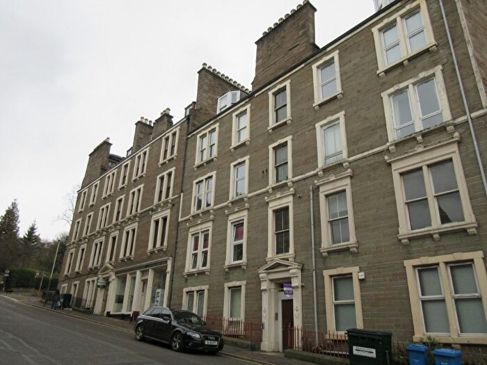 2 Bedroom Flat To Rent In Constitution Road, Dundee, DD1