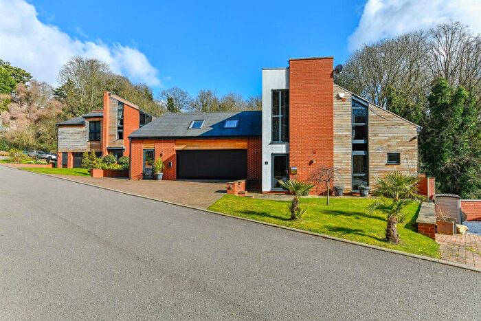 5 Bedroom Detached House To Rent In Springfield Pastures, NG3