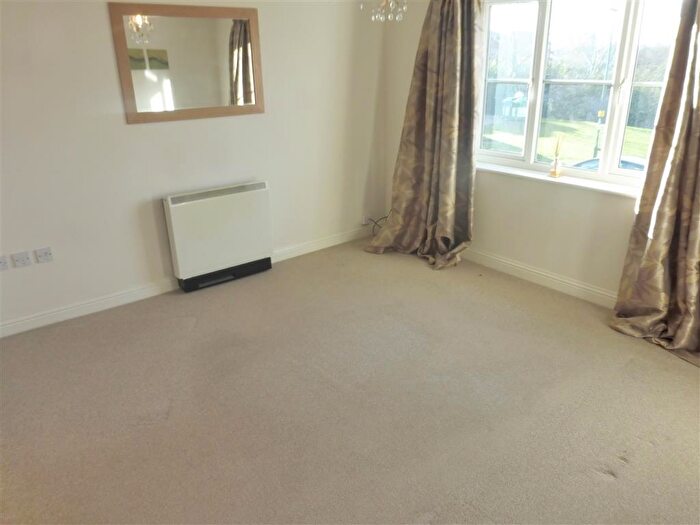2 Bedroom Apartment To Rent In Fellowes Road, Fletton, PE2