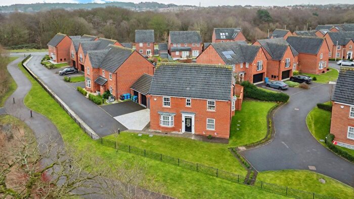 4 Bedroom Detached House For Sale In Walsingham Drive, Sandymoor, WA7