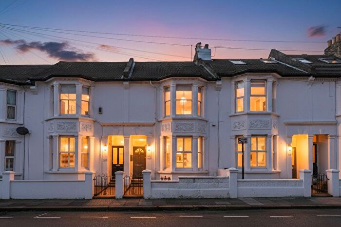 1 Bedroom Flat For Sale In Montgomery Street, Hove, BN3