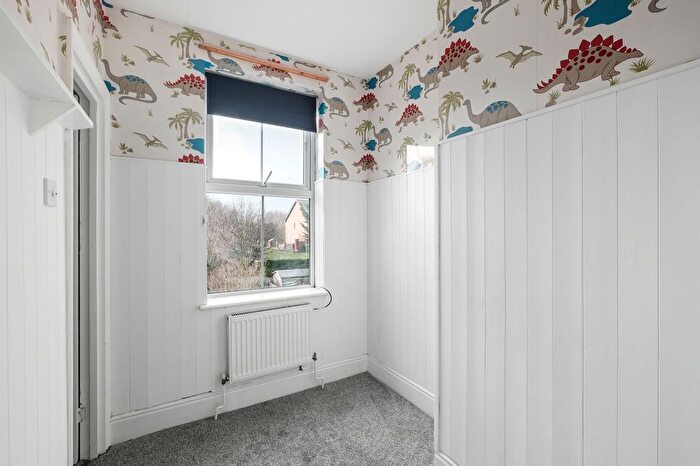 3 Bedroom Terraced House For Sale In Hopton Street, Worcester, WR2