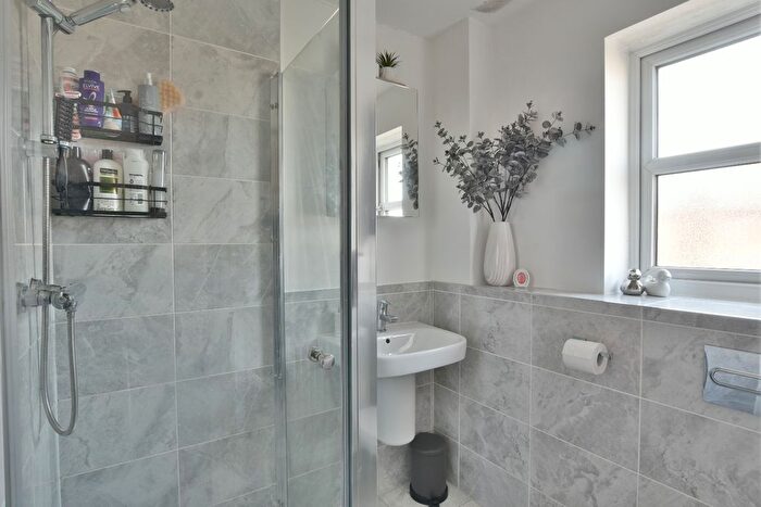 3 Bedroom Semi-Detached House For Sale In Yew Tree Close, Leigh, Lancashire, WN7