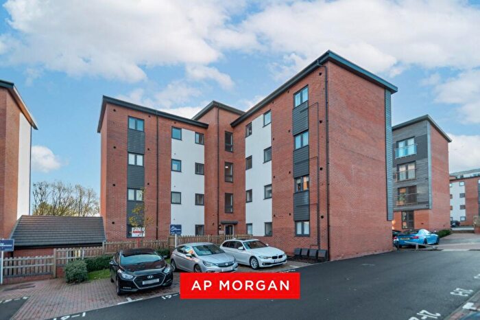 2 Bedroom Apartment For Sale In Ascot Way, Birmingham, West Midlands, B31