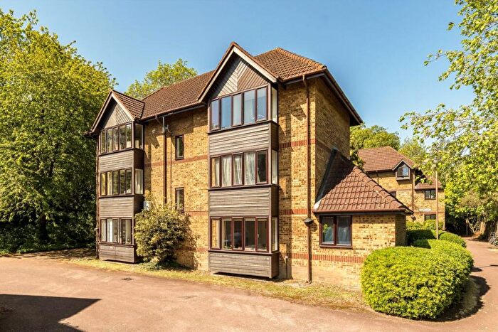 1 Bedroom Flat For Sale In Linwood Close, Camberwell, SE5