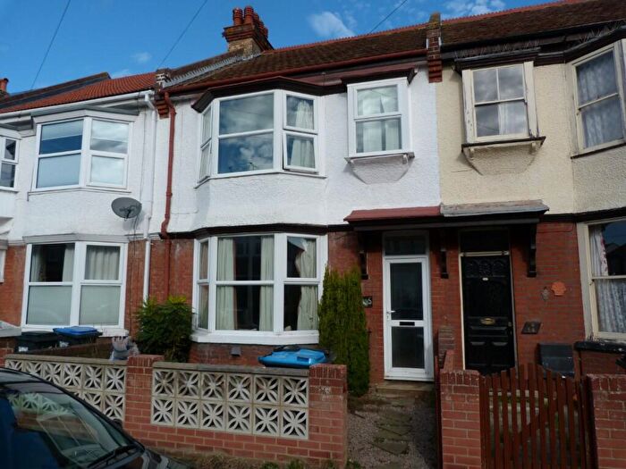 4 Bedroom Terraced House For Sale In Walmsley Road, Broadstairs, Kent, CT10