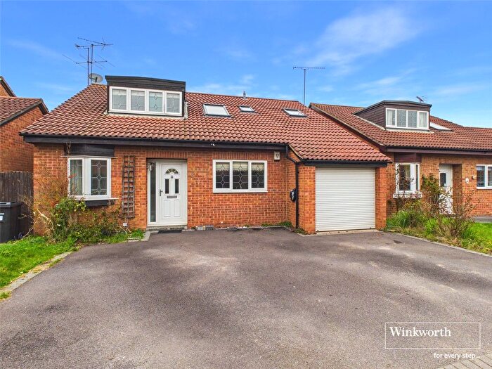 4 Bedroom Detached House To Rent In Hengrave Close, Lower Earley, Reading, Berkshire, RG6