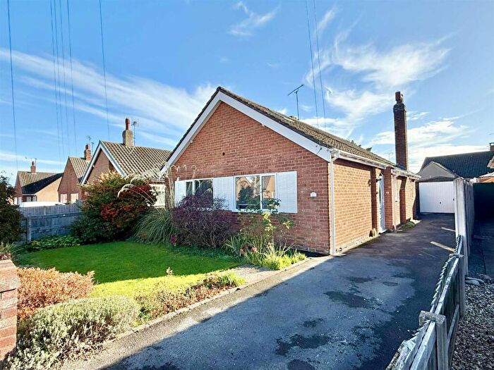 2 Bedroom Detached Bungalow For Sale In Clifton Rise, Abergele, LL22